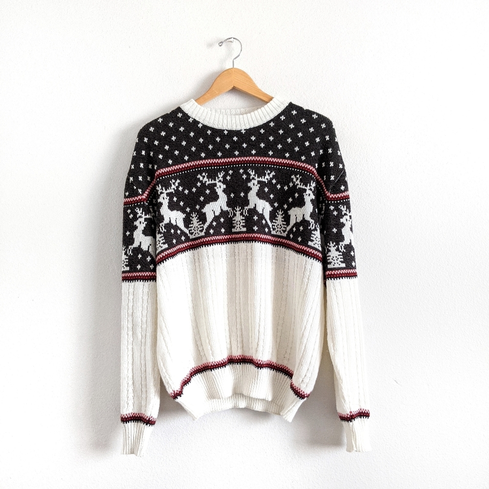 Vintage Reindeer Print Christmas Sweater